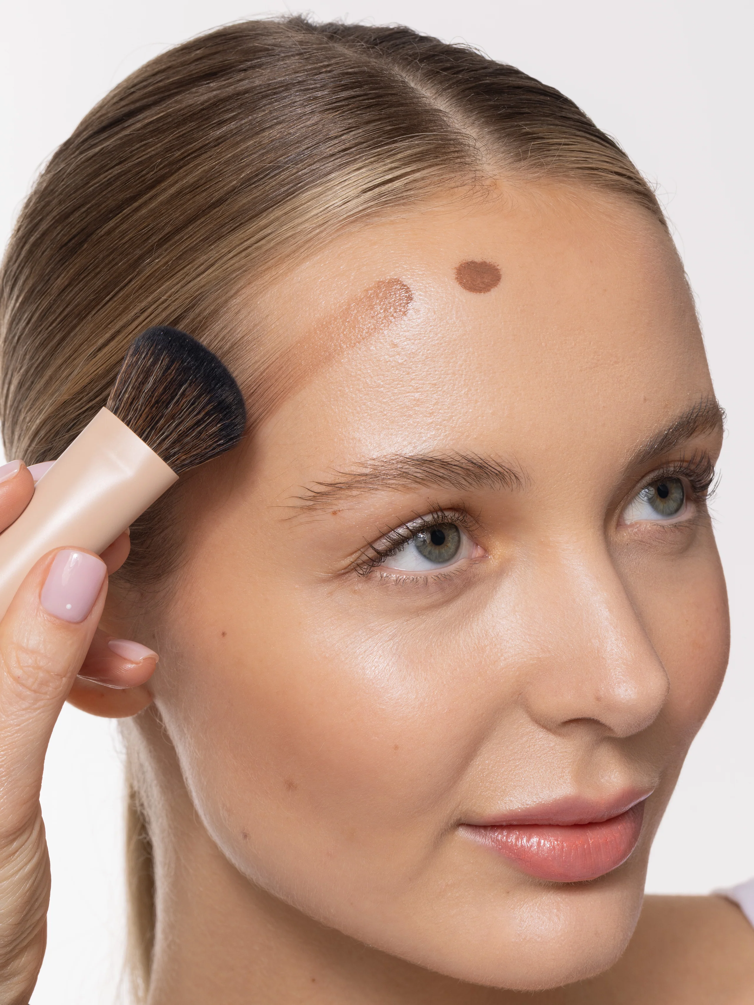 Kremowy bronzer w tubie - Image 8
